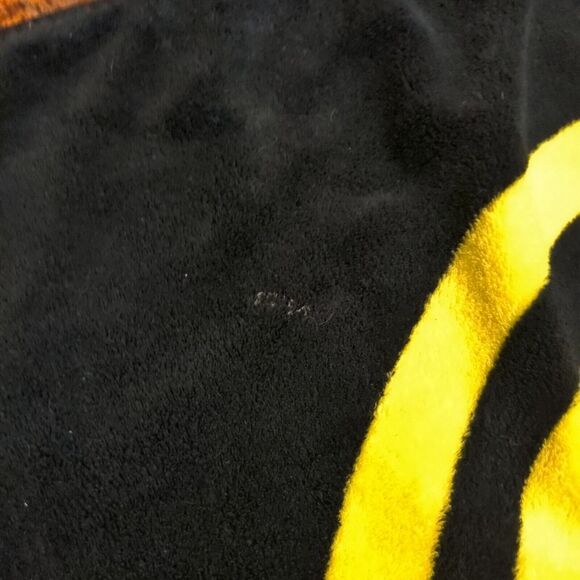 Cobra Kai TV Show Fleece Blanket Yellow Black Size 56x42 Big Logo - Picture 4 of 7